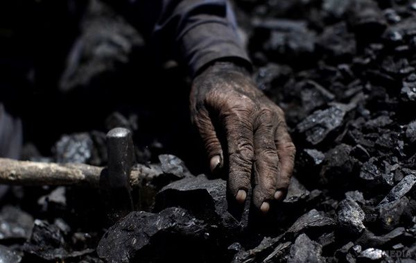 Україна знайшла альтернативу антрацитовому вугіллю. Через нестачу Антрацитової групи вугілля в Україні зупинились 5 теплоелектростанцій. Залишкові запаси на підприємствах не перевищують місячної норми.