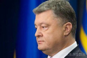 Як Порошенко відреагував на смерть поета Бориса Олійника. Україна втратила людину, яка багато зробила для того, щоб нація затвердила свою мову і культуру, вважає президент.