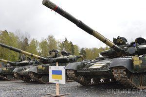 Українські військові з танками приїхали у Німеччину. Бійці на Т-64 візьмуть участь у міжнародних танкових змаганнях