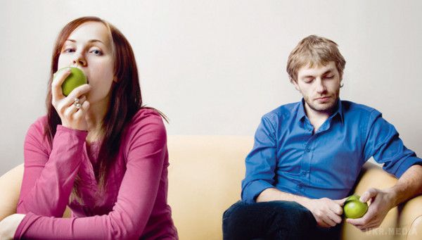 Чоловічий мозок все ж більше жіночого!. Дослідники з Роттердамського університету зуміли встановити, що мозок чоловіка більше за розміром, ніж жіноче, але, тим не менш, слабка стать використовує його куди краще. 