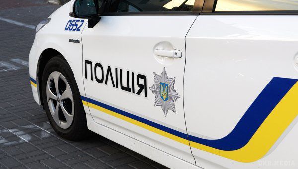 День Перемоги в Києві: поліція перейшла на посилений режим. Обстановка в місцях проведення масових акцій у Києві, приурочених до 9 травня, спокійна, правоохоронці перейшли на посилений режим.