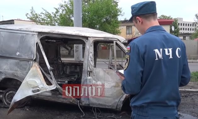 "Гори-гори ясно": у Донецьку спалили авто російських бойовиків (відео). В мережі опубліковані кадри з місця інциденту.