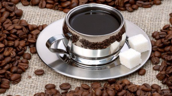 Вчені: Каву треба пити тільки з цукром. Іспанські вчені рекомендують пити каву з цукром, так як саме ця добавка в улюбленому напої сприяє активізації мозкової активністі.