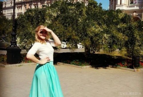 В Одесі після пластичної операції померла 21-річна дівчина. Трагедія сталася ще 4 травня. 21-річна Ірина Магльована прийшла в клініку робити ринопластику. 