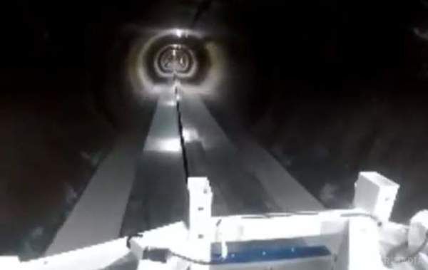 Унікальний тунель Ілона Маска пройшов випробування (відео). Відео випробування бізнесмен виклав на своїй сторінці.