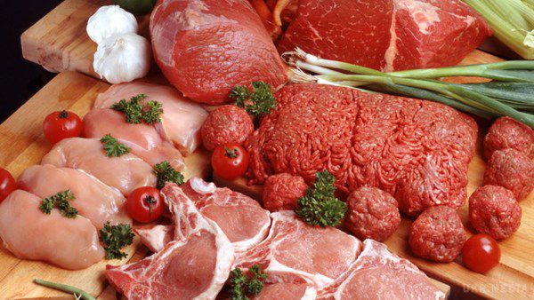 Яке м'ясо буде найдешевшим у цьому році. Цього року експерти пророкують зростання цін на яловичину свинину і курятину