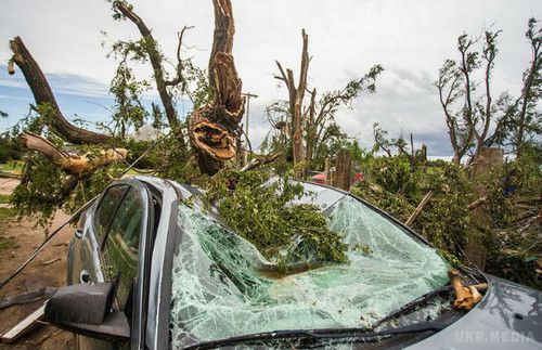 2017 рік стане рекордним за кількістю торнадо в США. З початку 2017 року жертвами торнадо в США стали вже 34 людини — в два рази більше, ніж за весь 2016 рік.