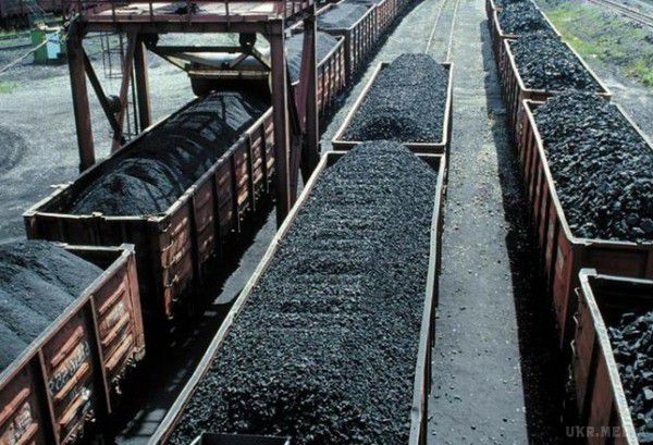 Росія з допомогою Курченко вивезла з "Л/ДНР" мільйон тонн українського вугілля. Про це свідчать офіційні дані статистики залізничних перевезень "Російських залізниць".