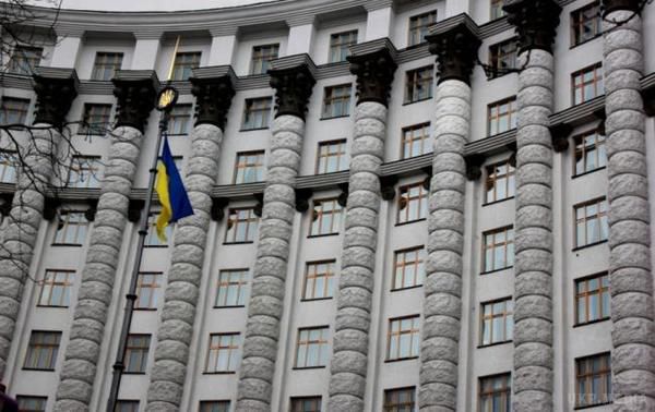 Кабмін вирішив ліквідувати Держсанепідслужбу. Кабінет міністрів України прийняв рішення про ліквідацію Державної санітарно-епідеміологічної служби. 