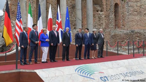 Лідери G7 пригрозили Росії новими санкціями. Обмеження можуть скасувати лише після виконання Кремлем Мінських угод.