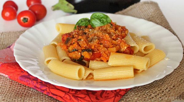 Як не можна готувати макарони: Італійські кухарі назвали 10 найпоширеніших помилок. В Італії макарони є національною гордістю.