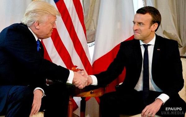 Макрон про рукостисканні з Трампом: Це момент істини. "Наше з ним рукостискання, це не просто так... це момент істини.", – сказав президент Франції.
