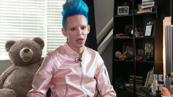 Американець видалить геніталії для схожості з інопланетянами. 23-річний чоловік звернувся за допомогою медиків для видалення своїх геніталій.