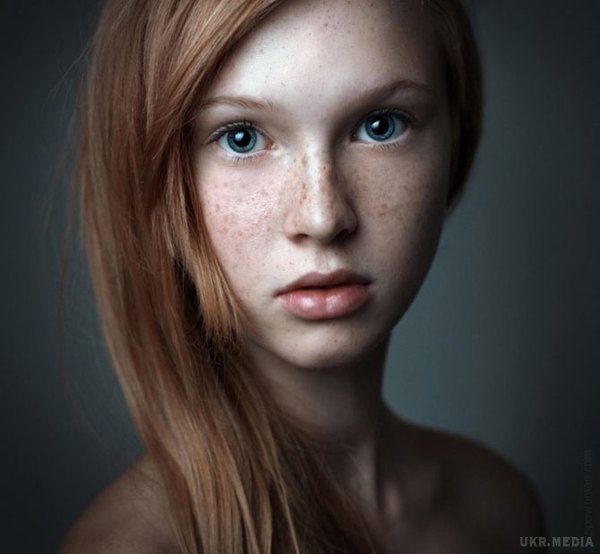 Літні красуні: красиві дівчата в ластовинні (Фото). Якщо дівчина від природи рудоволоса, то її шкіра, найчастіше, вся покрита ластовинням.