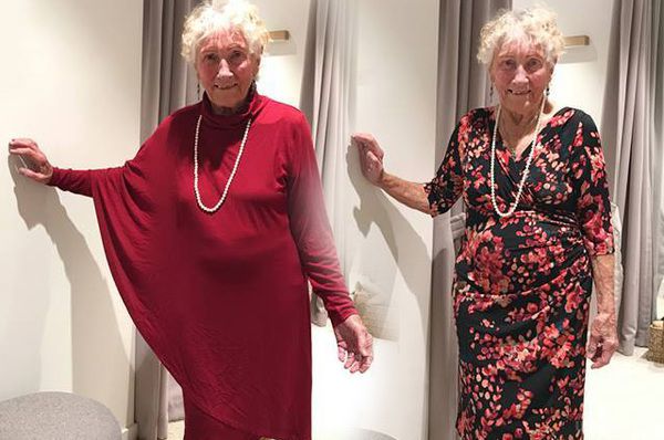 93-річна наречена вибирає у Facebook сукню для весілля (фото). В зарубіжних соцмережах набирає популярність пост, присвячений 93-річній австралійці Сільвії Мартін. Сільвія зібралася заміж, але не змогла визначитися з весільним платтям.