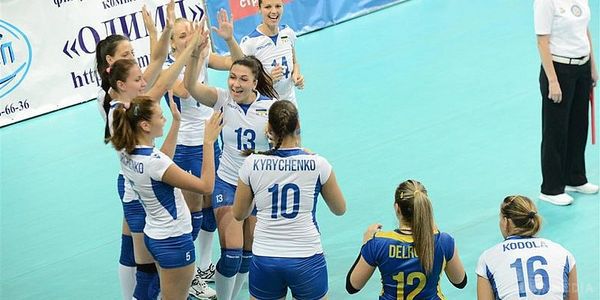 Українки достроково втратили право зіграти у ЧС з волейболу 2018 року. Після 4-х турів українки остаточно позбулися шансів продовження боротьби у турніру чемпіонату світу.