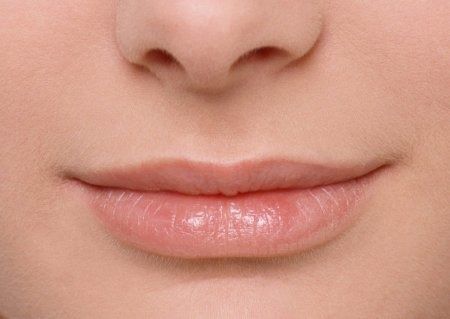 Форма губ може розповісти про характер людини. Вчені і фізіогномісти давно прийшли до висновку, що форма губ — це одна з найбільш важливих особливостей, на яку слід звернути увагу, щоб визначити характер людини,