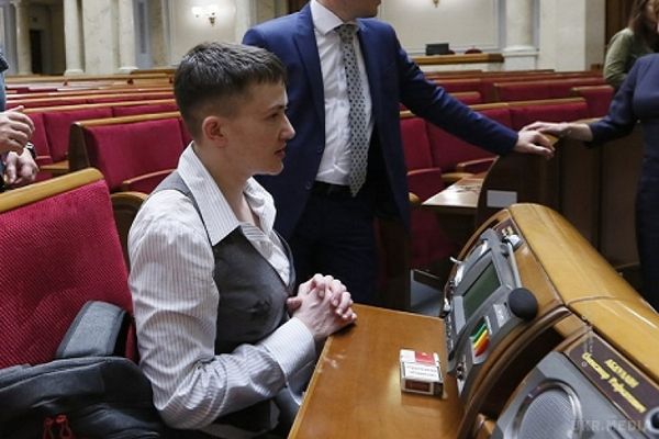 Савченко не підтримала курс України в НАТО. 81 народний депутат відмовився голосувати за закон, спрямований на зближення Києва з Альянсом.