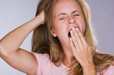 Фахівці розкрили причину "заразного" позіхання. Вчені з інституту Коннектикуту розповіли, що 60-70% людей зізнаються, що позіхають у відповідь. 