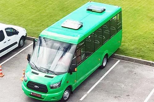ФОТОФАКТ. В Україні будуть випускати нові маршрутки. Мікроавтобус розроблений на агрегатах Ford Transit і має 24+1 посадкових місць.