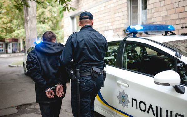 В Україні стає менше злочинів - Луценко. Перші чотири місяці 2017 року показали позитивний результат у боротьбі із злочинністю.