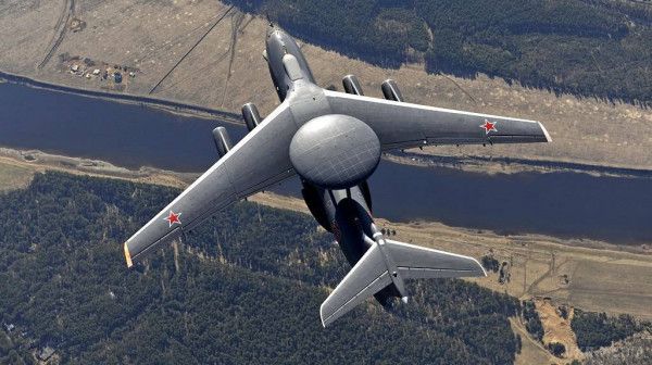 У Росії завершено будівництво літаючої лабораторії, названа дата випробування. Названі терміни першого польоту нового російського літака А-100 «Прем'єр»