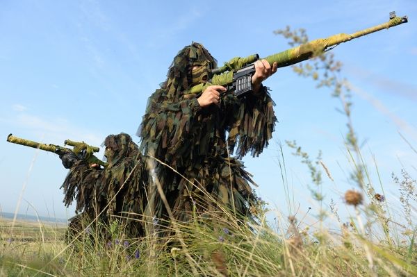 На західну околицю і в Петровський район Донецька прибутку снайпери-якути. Противник отримав підкріплення у живій силі.