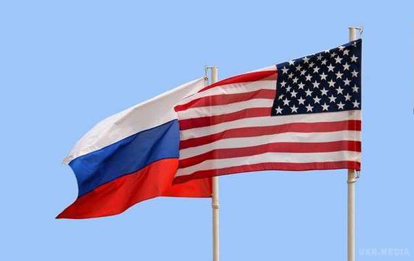 Кремль відкликає відпрацьованого 10 років у США посла. Після майже 10 років служби на посаді посла Росії в Сполучених Штатах і фігурування у розслідуваннях ФБР, Кремль вирішив замінити Сергія Кисляка на цій посаді, відмовившись від його призначення постійним представником Росії при ООН.