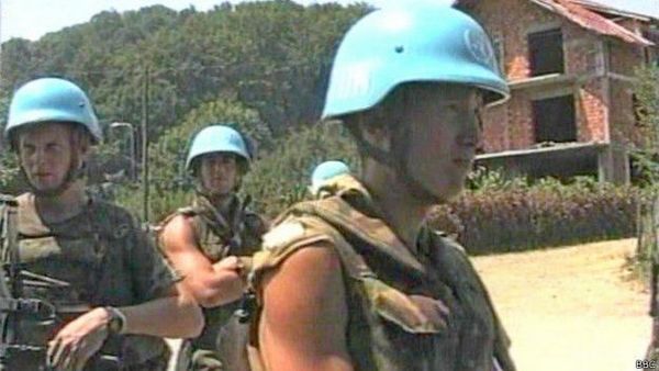Суд підтвердив часткову провину Нідерландів у загибелі 300 мусульман у Сребрениці. Суд у Нідерландах підтвердив часткову провину держави за загибель близько 300 боснійських мусульман у результаті масової різанини в Сребрениці в 1995 році.