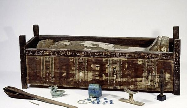 Аналіз ДНК майже сотні єгипетських мумій допоміг знайти їх сучасних родичів. Німецькі вчені з інституту Макса Панка і Університету Тюбінгена частково відновили геном 90 єгипетських мумій, віком від 3500 до 1500 років. Проаналізували його.