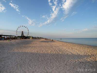 Названі найкращі морські пляжі України (Фото). В Україні є багато місць, де можна добре відпочити.