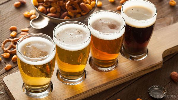 Вчені винайшли корисний для здоров'я алкогольний напій. Любителям пива є чому радіти.