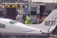 у Каліфорнії літак впав на автомагістраль(відео). у США зазнав аварії легкий двомоторний літак Cessna 310. 