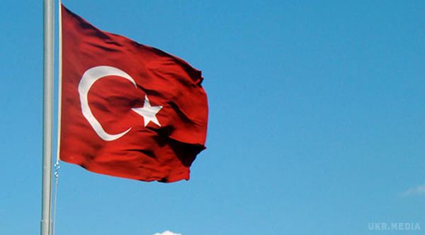 Туреччина жорстко розкритикувала Грецію за обстріл вантажного судна. Туреччина рішуче засудила грецьких прикордонників, які в Егейському морі обстріляли турецький суховантаж.
