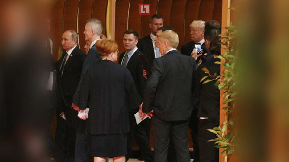 Путін з переляканим обличчям тікає від Трампа. У Мережі з'явилися ексклюзивні фото, як глави двох держав вперше перетнулися у кулуарах саміту G20.