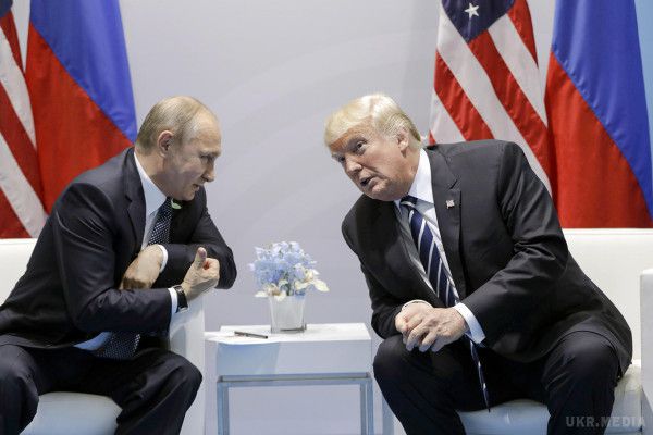 Трамп зізнався, що для нього велика честь особисто познайомитись з Путіним. В рамках міжнародного саміту «Великої двадцятки», стартувала особиста зустріч Володимира Путіна та Дональда Трампа.