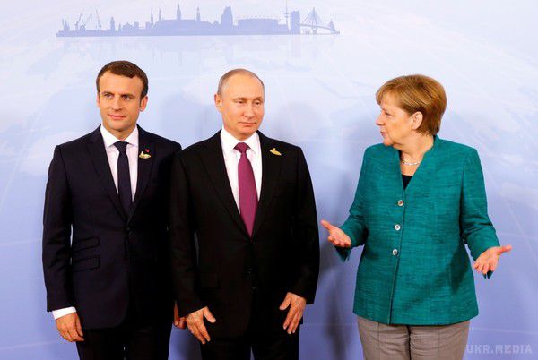 На саміті країн Великої двадцятки  розпочалася зустріч Меркель, Макрона і Путіна по Україні - ЗМІ. Раніше Меркель запевнила Порошенко, що на цій зустрічі щодо України без участі самої України нічого вирішуватися не буде