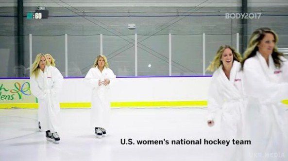 Американські хокеїстки знялися оголеними. Хокеїстки національної збірної США взяли участь у відвертій фотосесії для журналу ESPN the Magazine.
