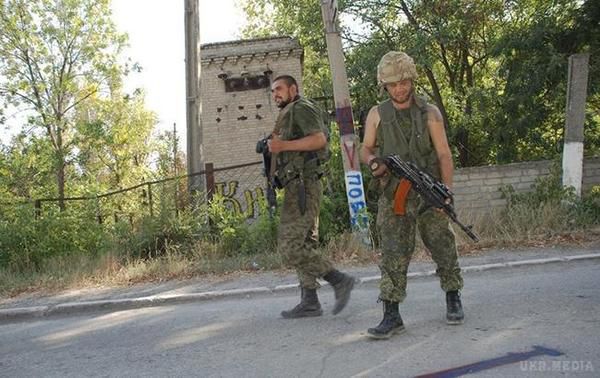 Зізнання бойовика: полонених військових ЗСУ вбивають. 41-річний місцевий житель Торецька, бойовик з незаконного збройного формування Восток був затриманий СБУ.