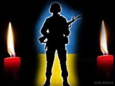 За минулу добу в зоні АТО -30 обстріли, один український військовослужбовець загинув. В результаті обстрілу один український військовослужбовець загинув, ще один отримав поранення.
