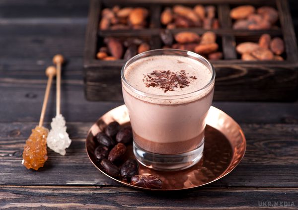 Названий ідеальний час для какао. Какао - не просто корисний і смачний напій, він ще й може продовжити вашу молодість.