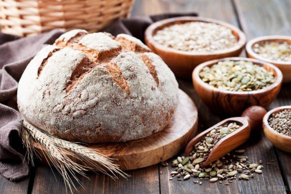  Продукти, які не можна зберігати в холодильнику. Розвантажуючи покупки з супермаркету, ми автоматично ставимо їх у холодильник.