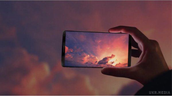 Характеристики нового Samsung Galaxy S9 'злили' у мережу. Не встиг світ побачити свіженький Galaxy S8, як компанія розробляє вже щось нове.