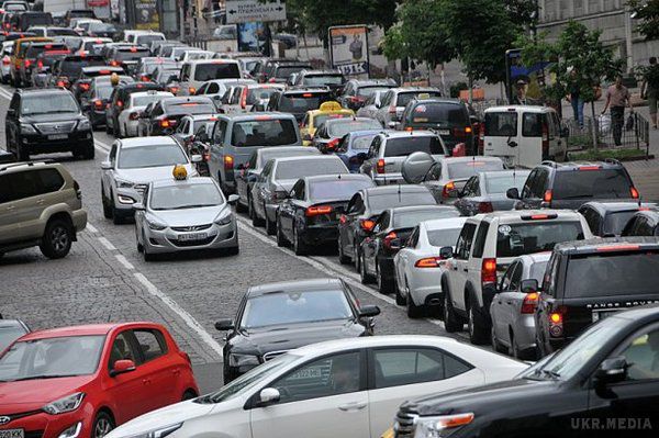 Водіям в Україні загрожують нові перевірки на дорогах. Верховна Рада планує посилити контроль за тверезістю автолюбителів.