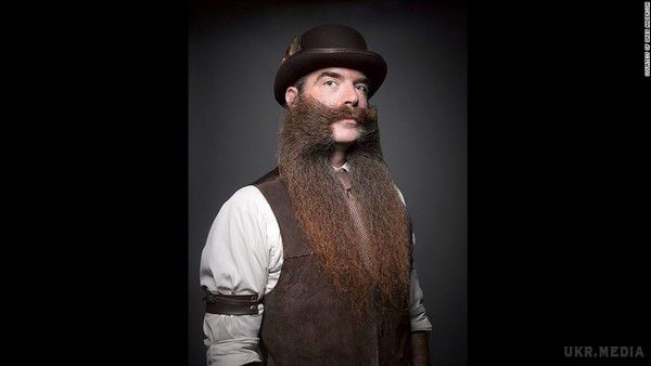 Наймодніші бороди, які носять останні 200 років. У цьому пості ми покажемо фотографії сучасних бороданів і трохи зануримося в історію.
