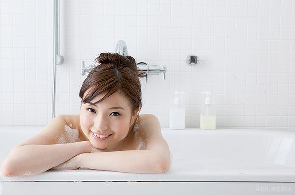 5 секретів краси японок, які дозволять тобі виглядати молодше. Як їм це вдається? Основних причин кілька: високий рівень життя, правильне харчування і ніжна любов до себе. 
