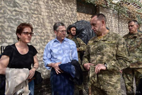 Американська делегація прибула на Донбас. Делегація США з військовим аташе, послом і спецпредставником та іншими особами відвідали штаб оперативно-тактичної угруповання ЗСУ Донецьк, а також Авдіївку.