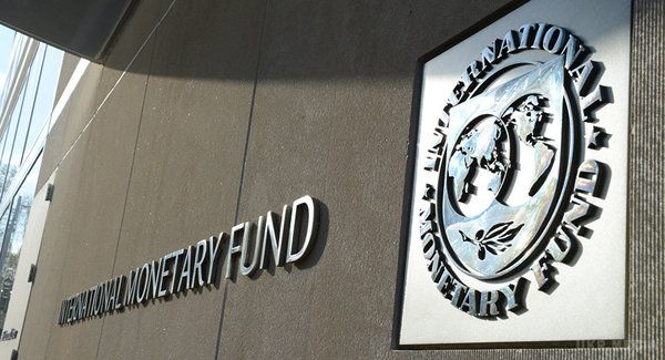 МВФ прогнозує стрибок зростання світової економіки. Про це йдеться в прогнозі кон'юнктури світового ринку, підготовленому Міжнародним валютним фондом