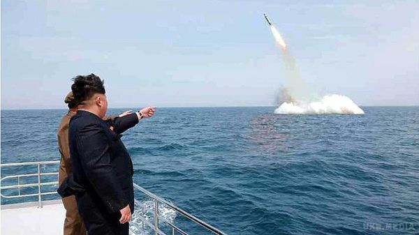 Північна Корея готує запуск нової ракети цього тижня, - CNN. КНДР готується до нового запуску балістичної ракети, яка є потенційним носієм ядерної зброї.