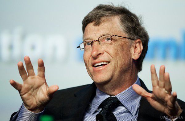 Білл Гейтс знову очолив рейтинги найбагатших бізнесменів світу Forbes і Bloomberg. Статок засновника Amazon Джефф Безос знизився на тлі падіння акцій.